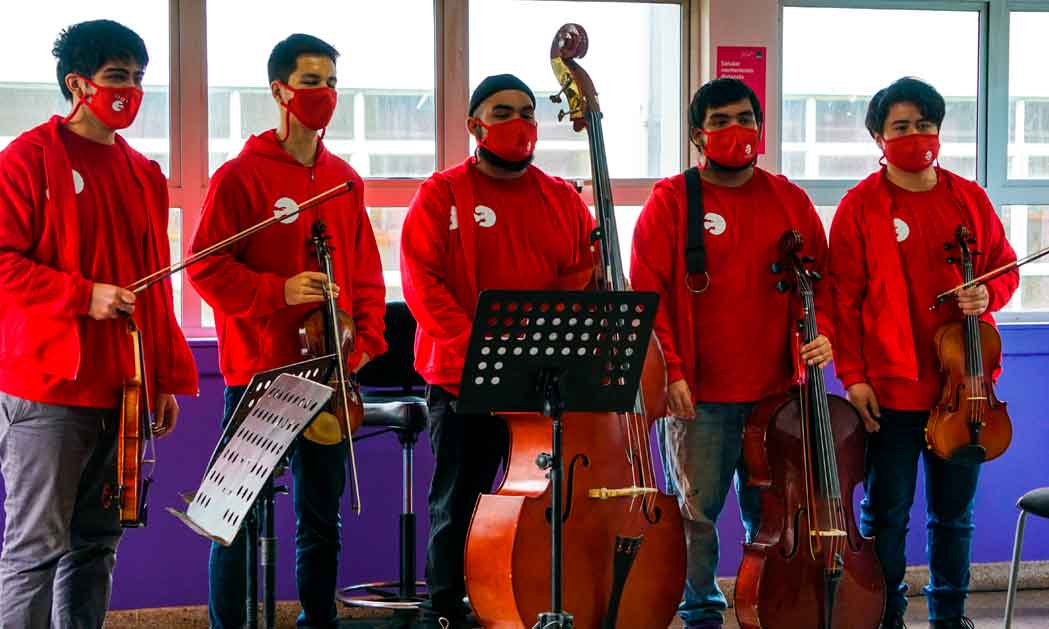 FOJI entregó reconocimiento “Espíritu FOJI 20 Años” en Valdivia y anuncia nueva sede para la Orquesta 